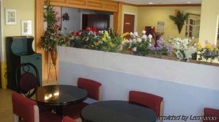 Fairway Inn Ла Порт Екстериор снимка